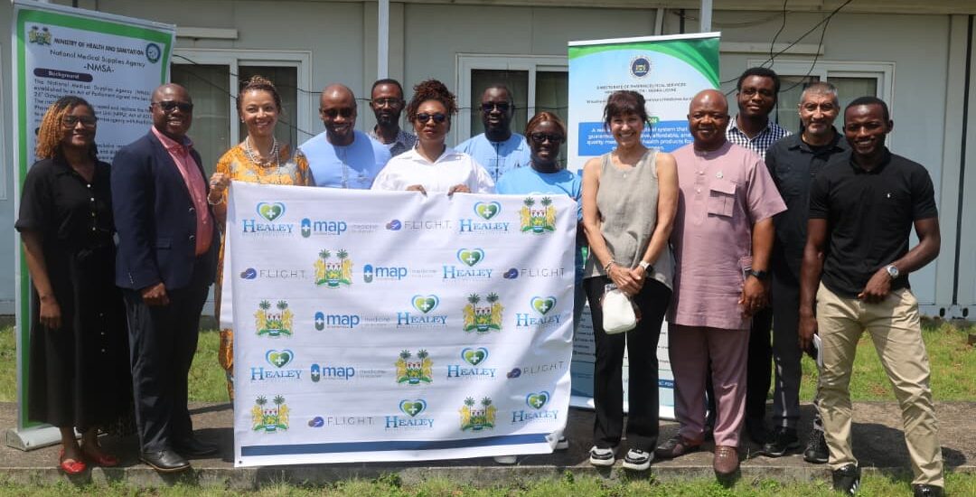 A group of about 10 people